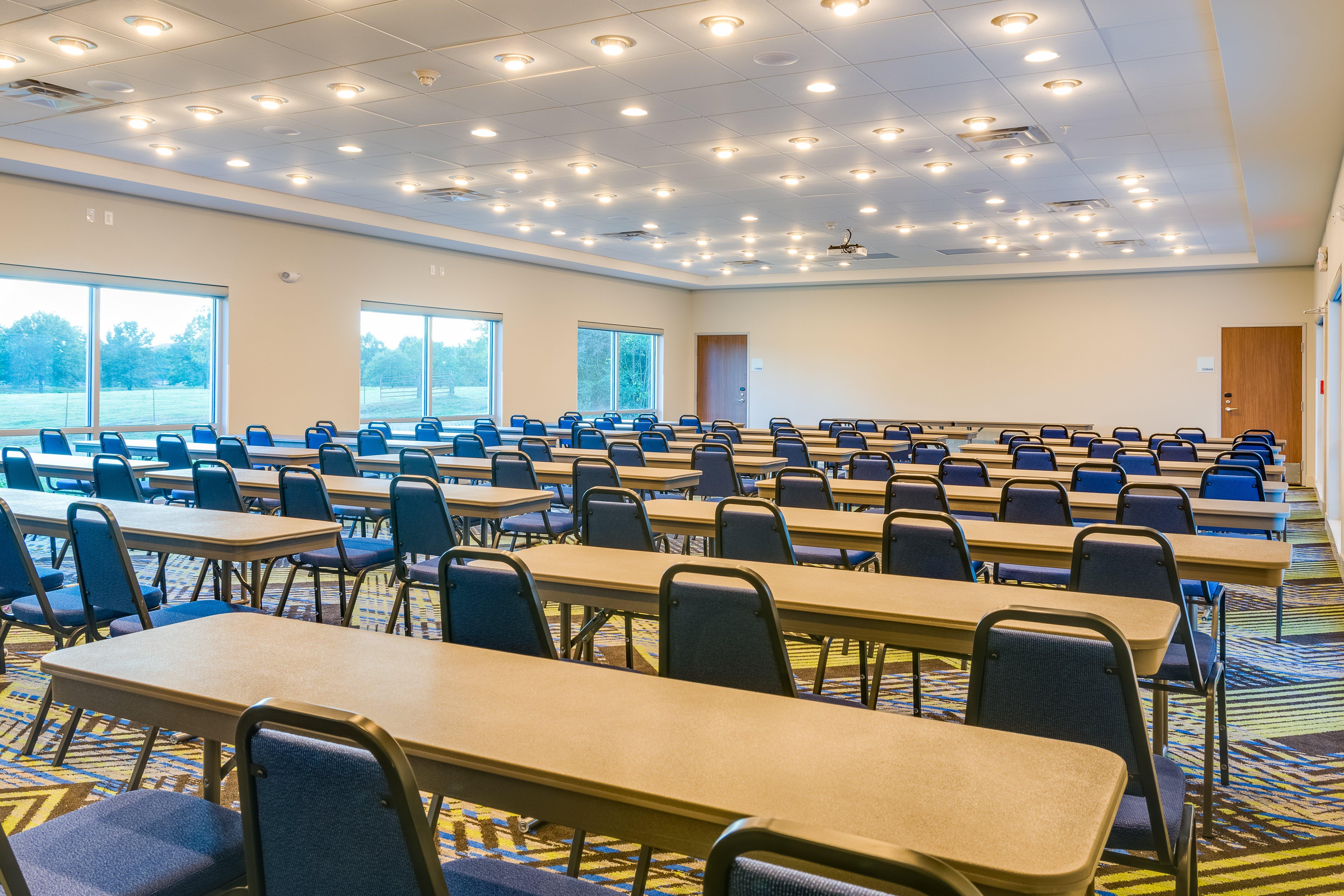 Holiday Inn Express & Suites Russellville By Ihg Экстерьер фото