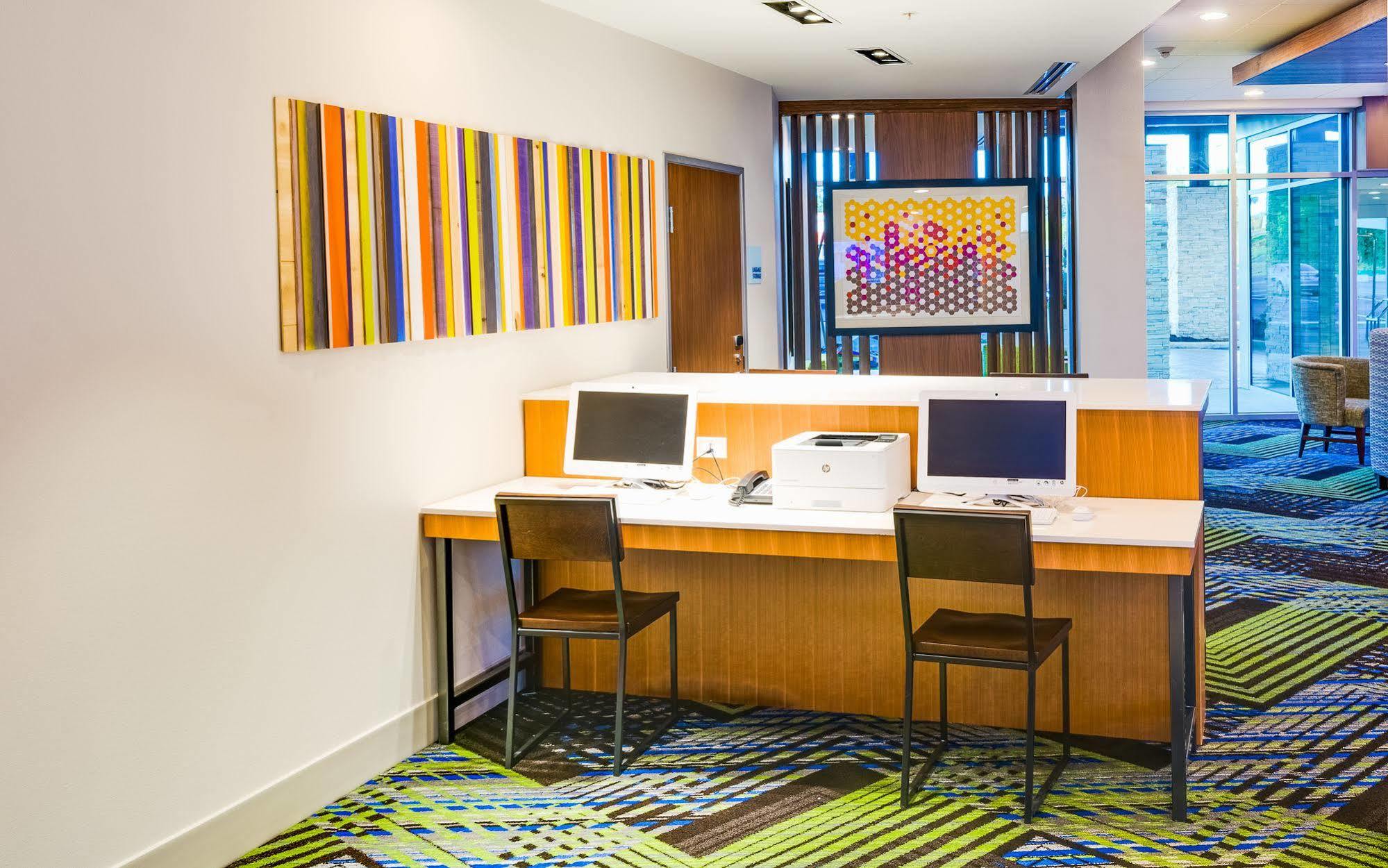 Holiday Inn Express & Suites Russellville By Ihg Экстерьер фото
